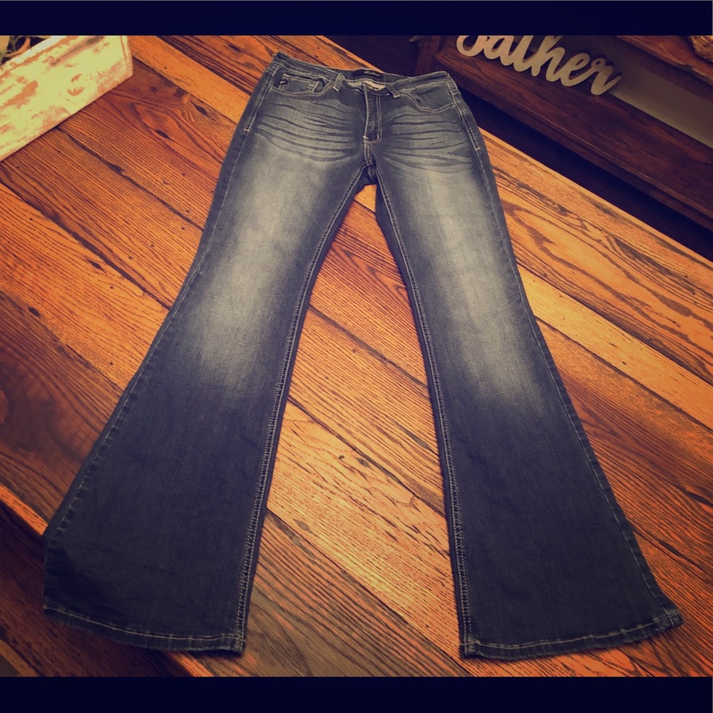 Kancan flares
